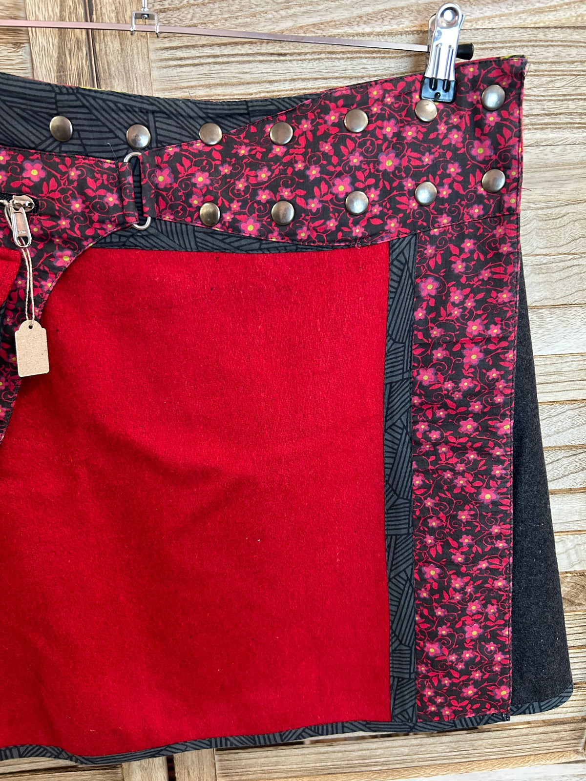 Φούστα Moshiki Reversible Κόκκινο/Μαύρο με Floral Print