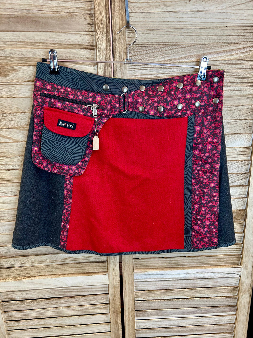 Φούστα Moshiki Reversible Κόκκινο/Μαύρο με Floral Print