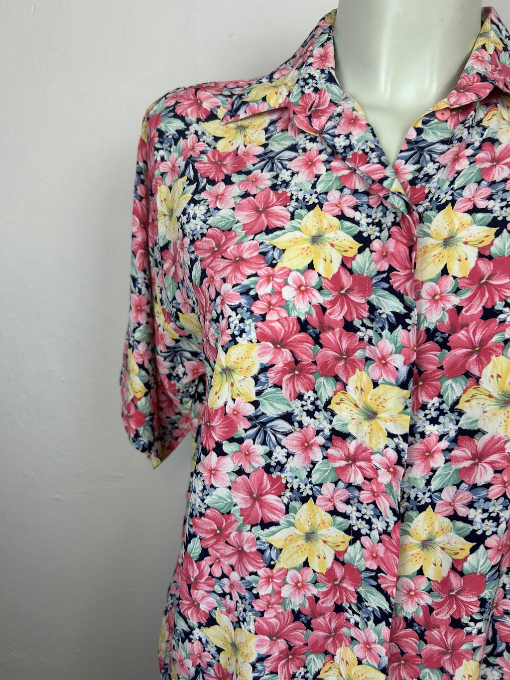 Vintage Floral Tropical Shirt