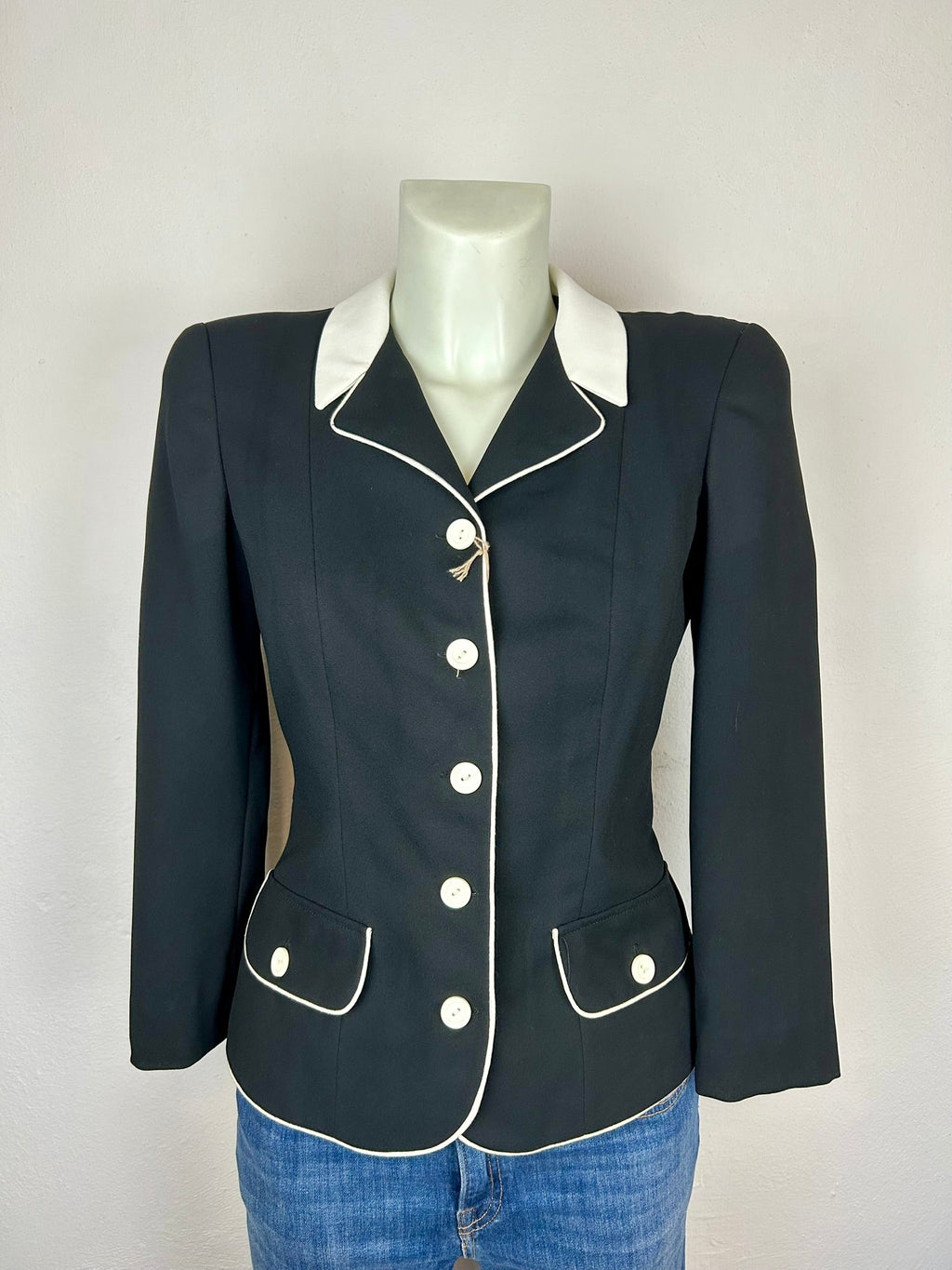 Vintage Navy Blazer - μπροστά 2