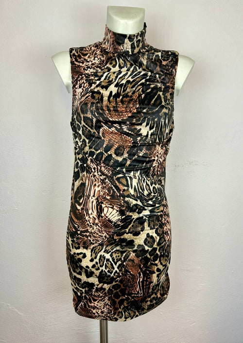 Animal print mini φόρεμα - λεπτομέρεια ζιβάγκο