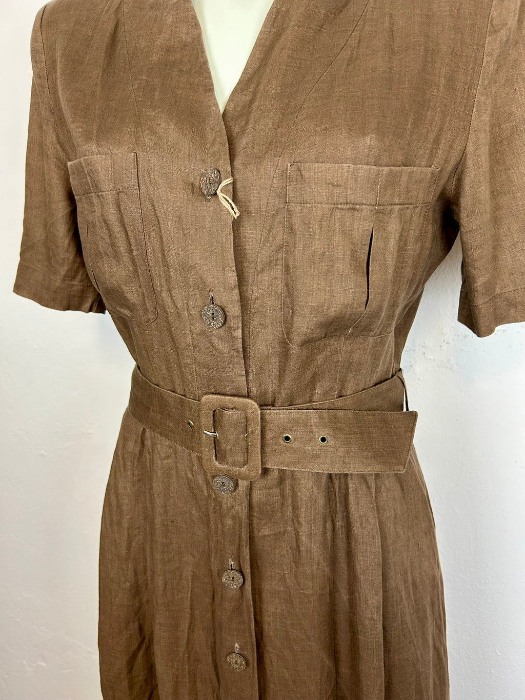 Vintage λινό safari midi φόρεμα - λεπτομέρεια φιλιγκρανωτών κουμπιών