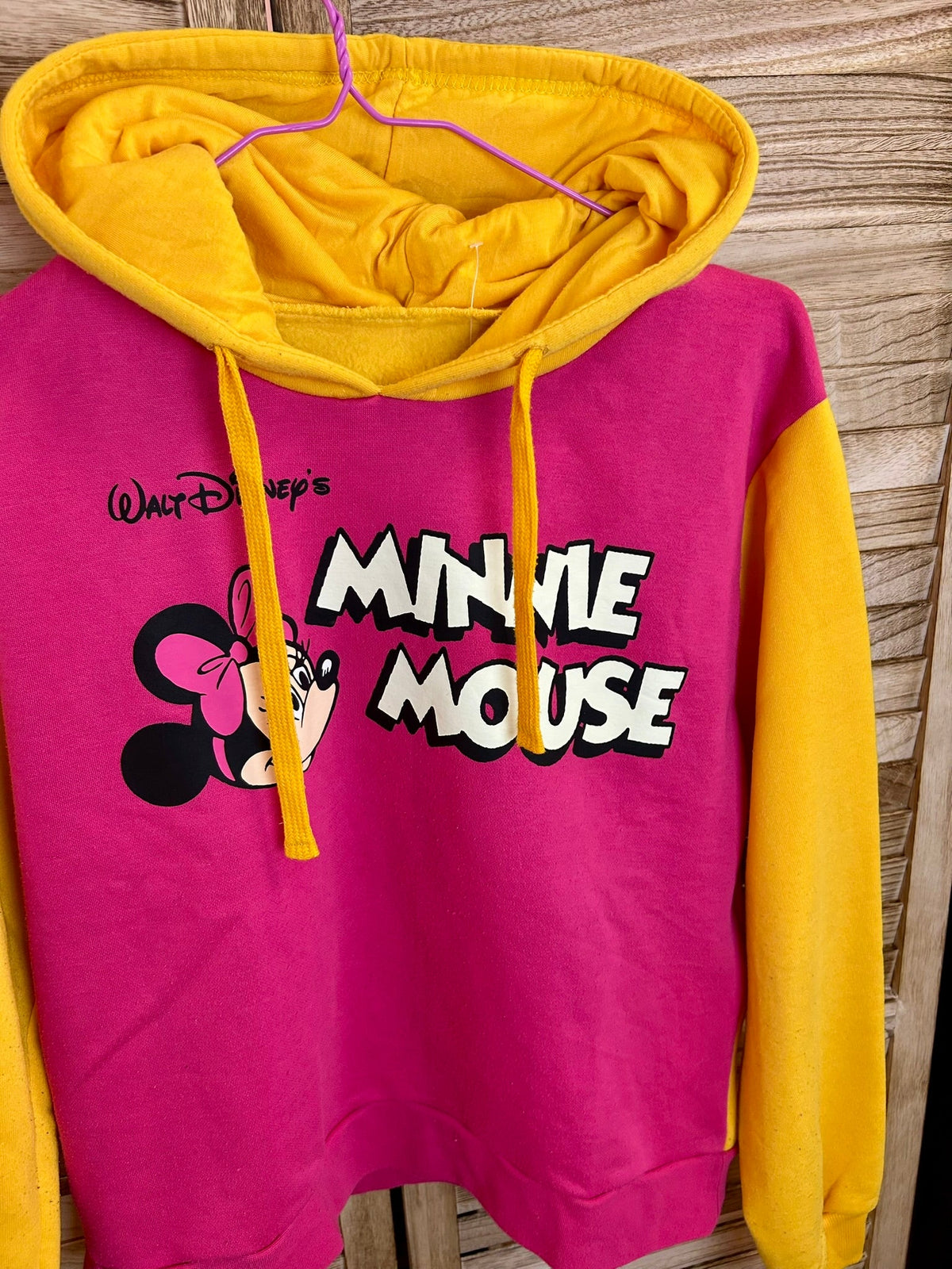 Vintage Reworked Minnie Mouse Hoodie - μπροστά λεπτομέρεια