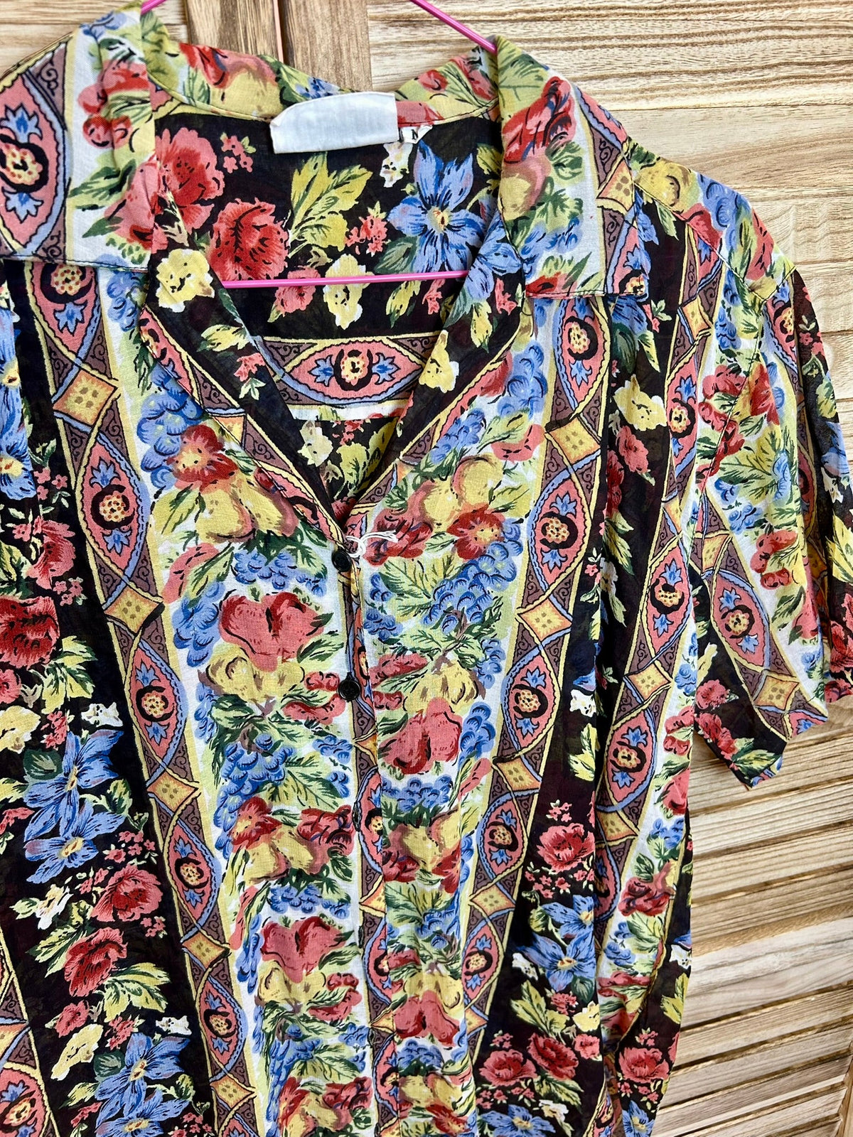 Vintage πουκάμισο μαύρο floral print - λεπτομέρεια γιακά