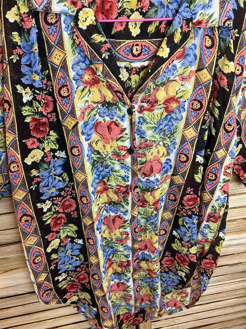 Vintage πουκάμισο μαύρο floral print - λεπτομέρεια κουμπιών