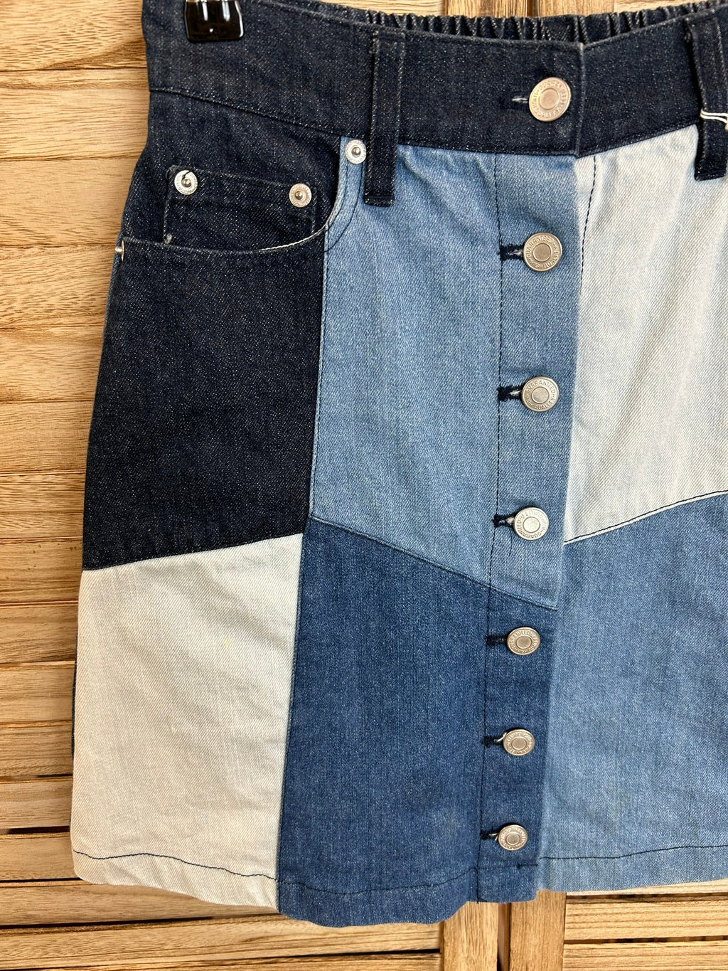 Τζιν patchwork mini φούστα - πίσω όψη