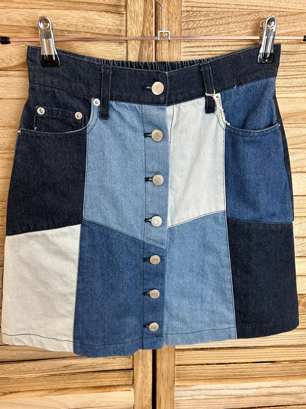 Τζιν patchwork mini φούστα - πλάγια όψη