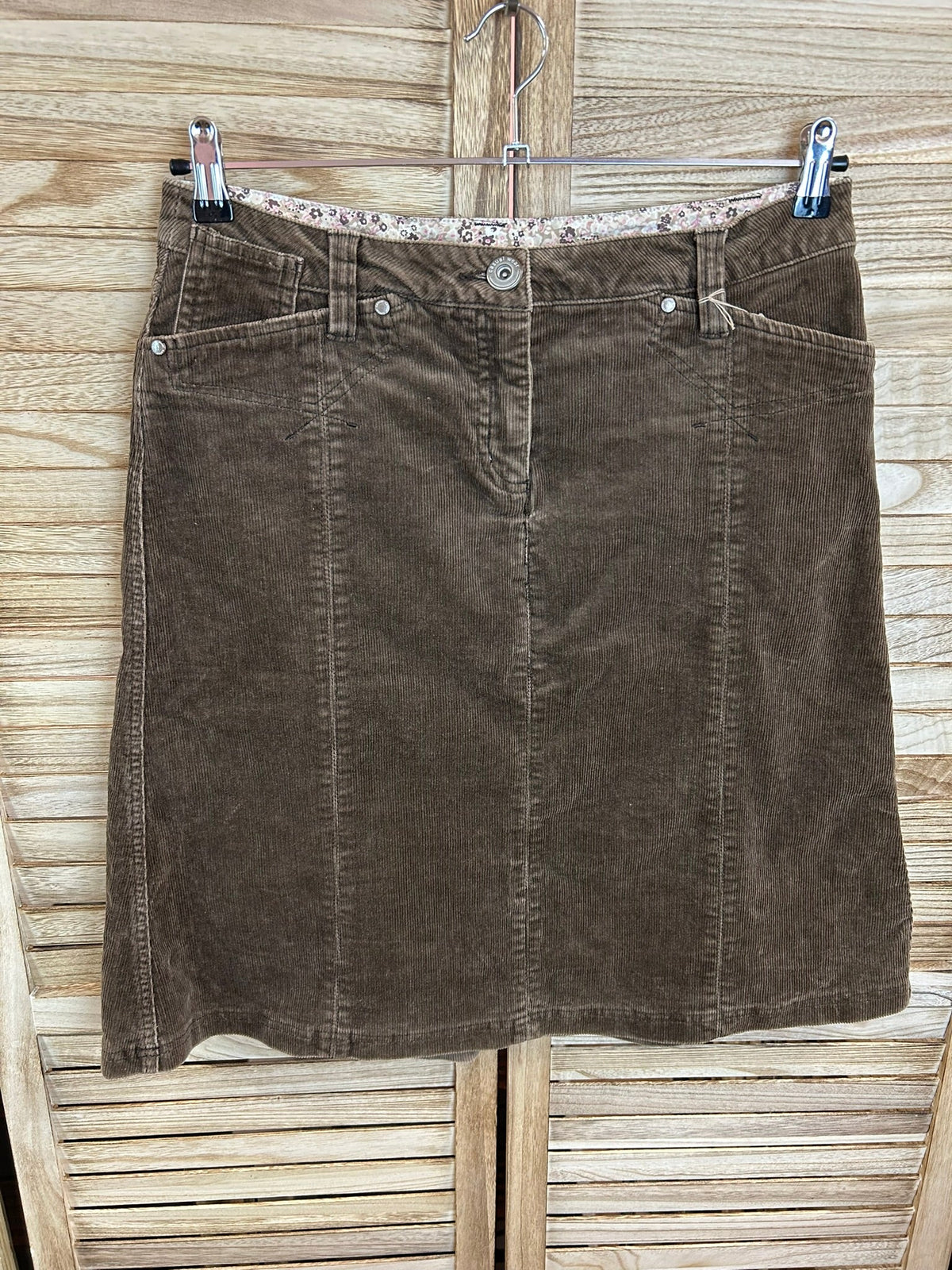 Καφέ corduroy mini φούστα - μπροστινή όψη