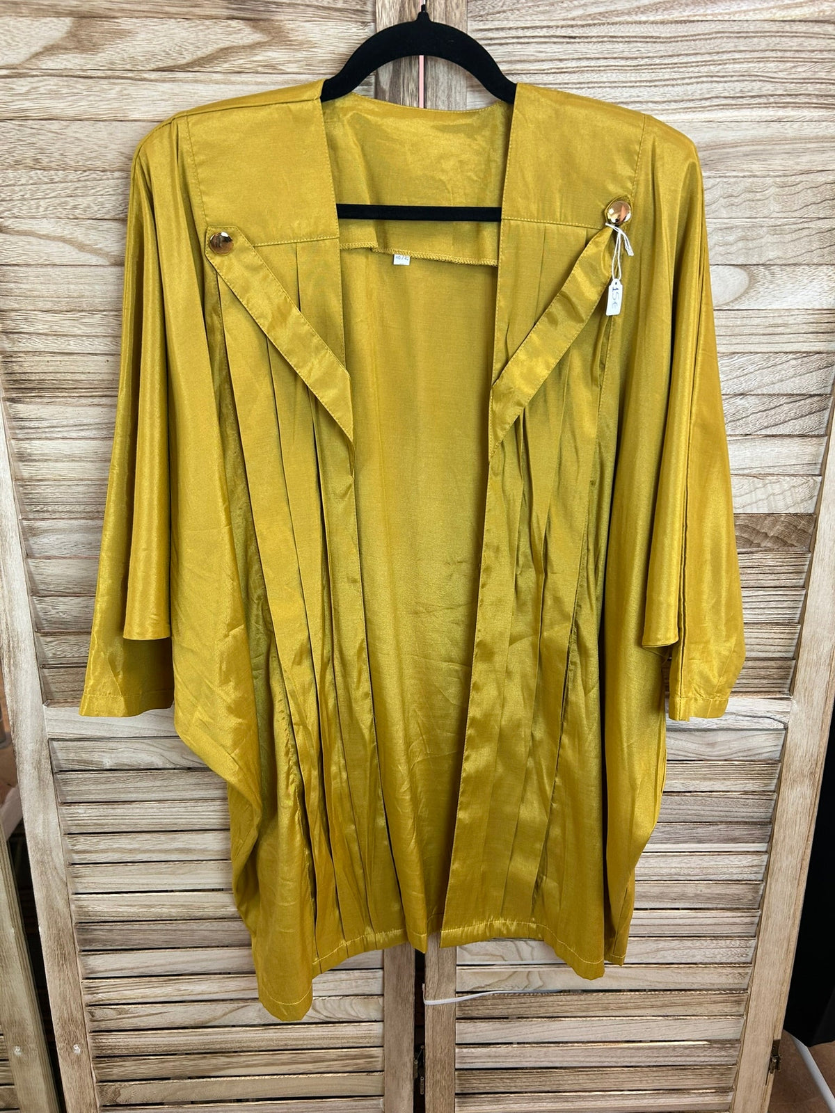 Vintage κίτρινο σατέν κιμονό jacket μπροστά